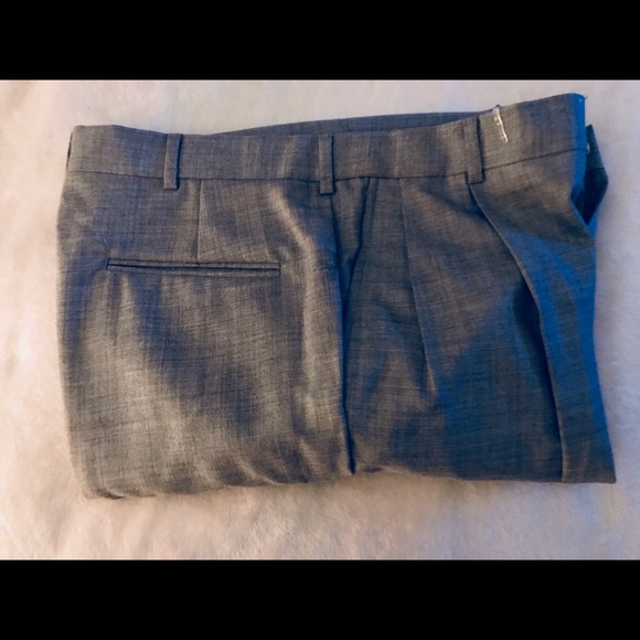 BNWT LANDS’ END grey pleated Men’s pants - Picture 3 of 7